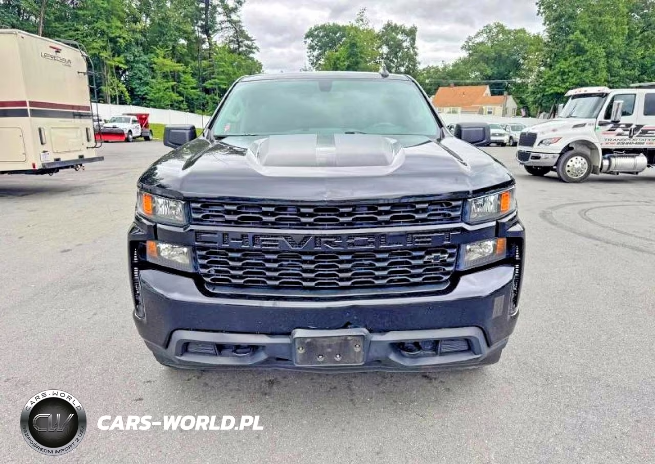 2021 Chevrolet Silverado K1500 Custom VIN:1GCPYBEK6MZ324018 - 6