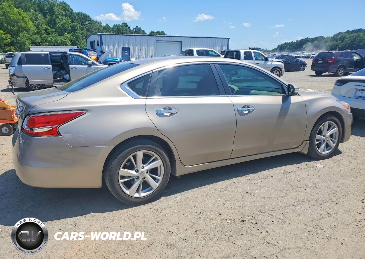 2013 Nissan Altima 2.5 VIN:1N4AL3AP8DN555155 - 3