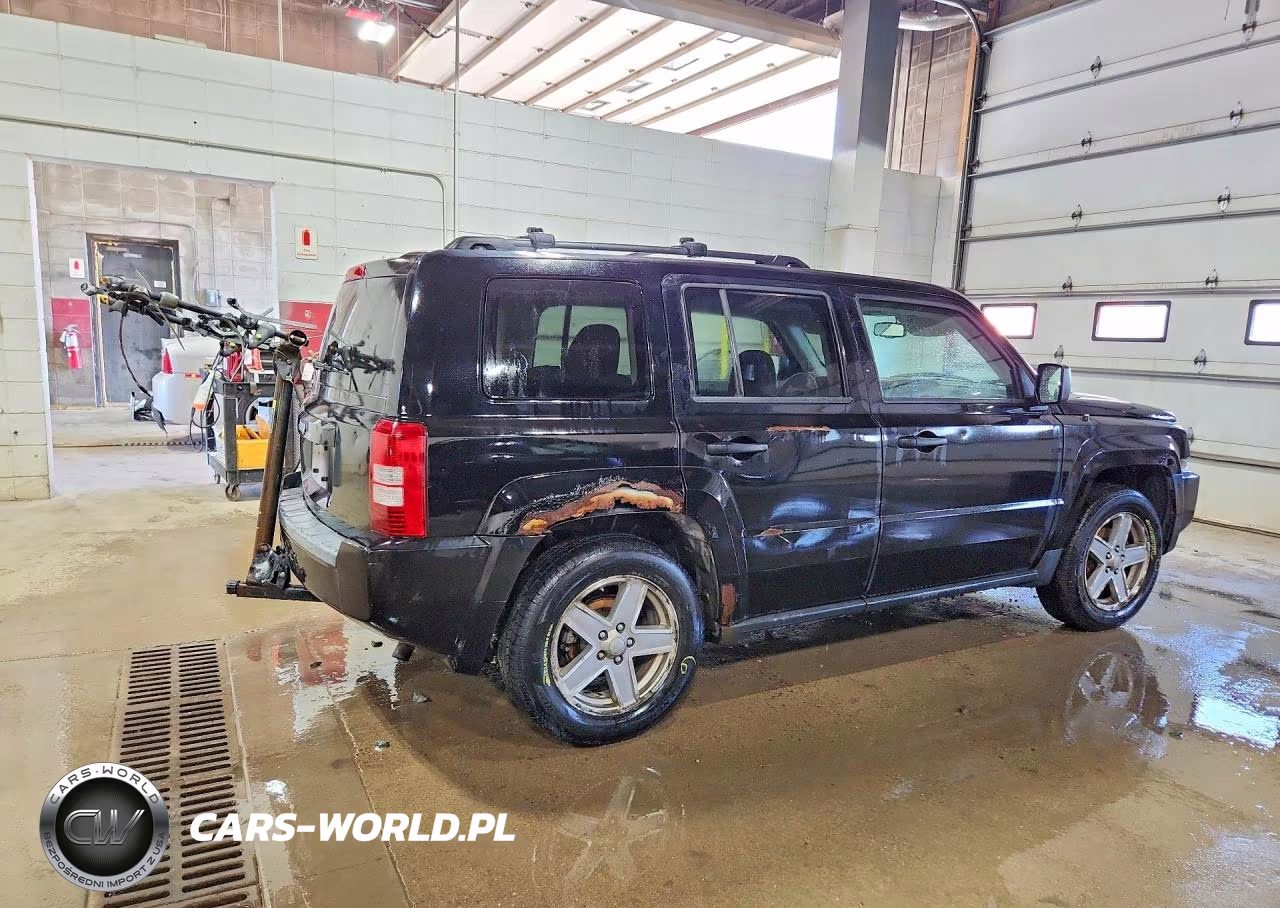 2007 Jeep Patriot Sport VIN:1J8FF28WX7D396267 - 3