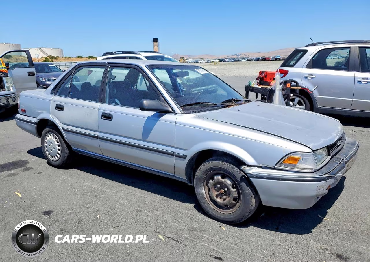1990 Toyota Corolla Le VIN:1NXAE97A7LZ112456 - 4