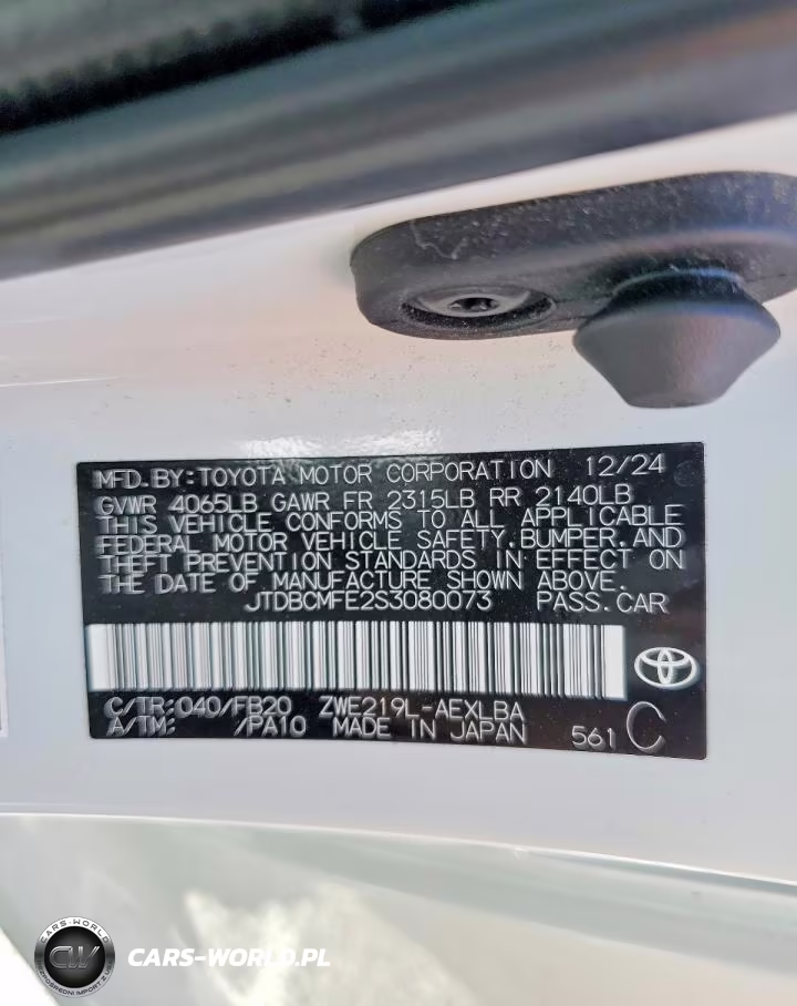 2025 Toyota Corolla Hybrid Le VIN:JTDBCMFE2S3080073 - 13