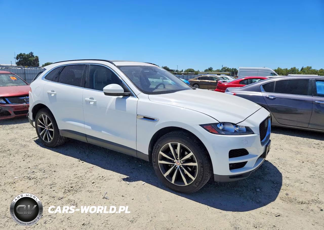2020 Jaguar F-Pace Prestige VIN:SADCK2FX5LA660285 - 4