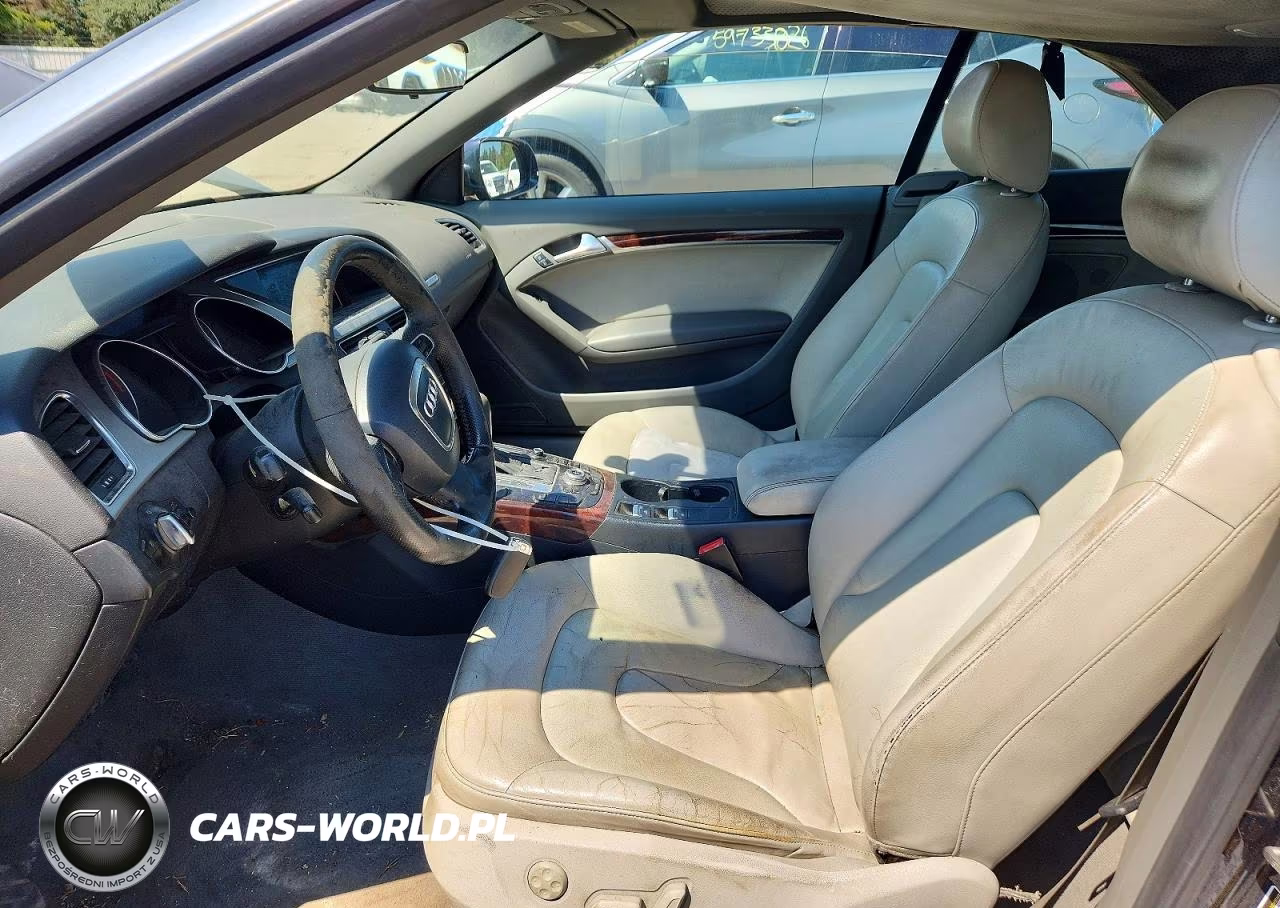 2010 Audi A5 Premium Plus VIN:WAULFAFHXAN012477 - 7