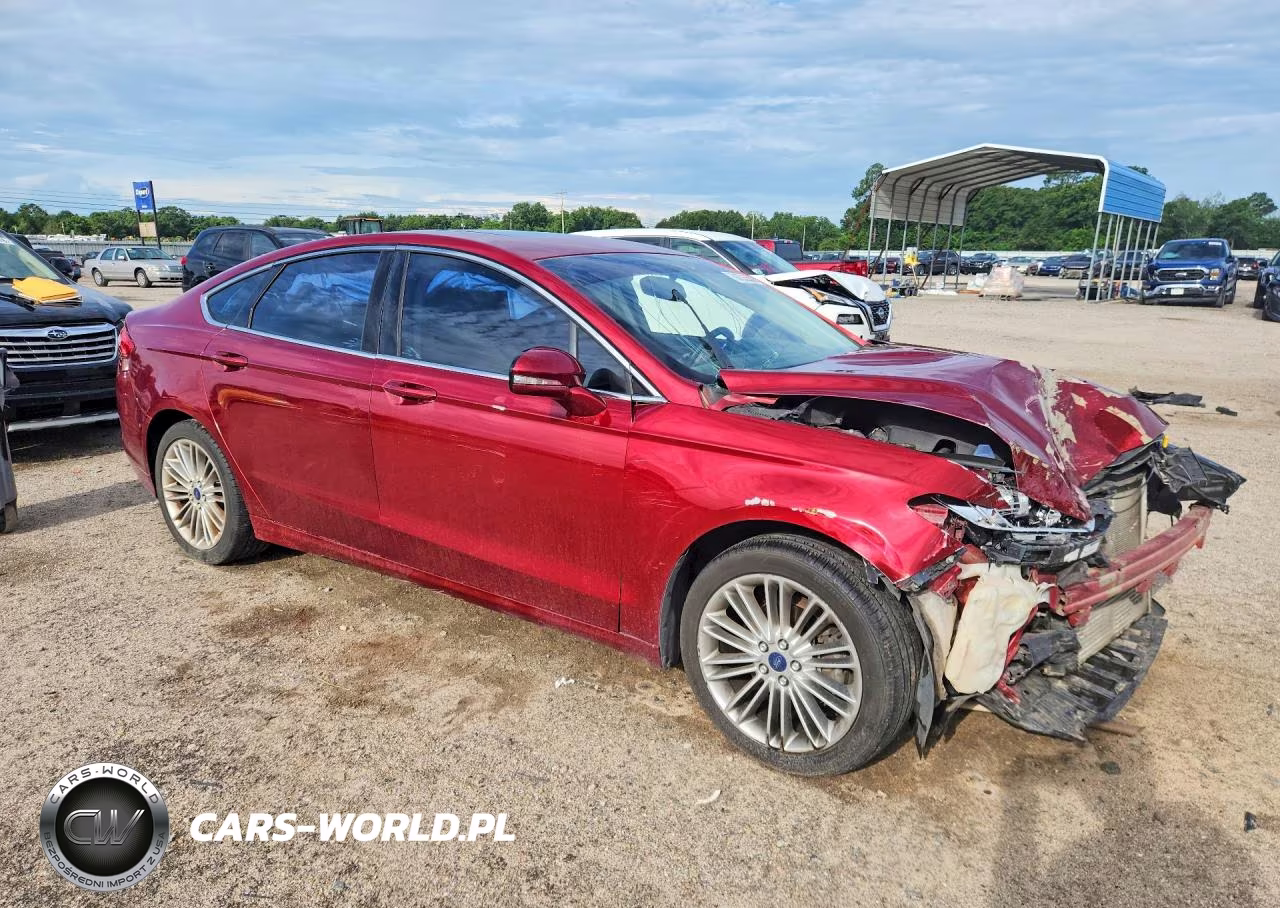2015 Ford Fusion Se VIN:3FA6P0H96FR261852 - 4