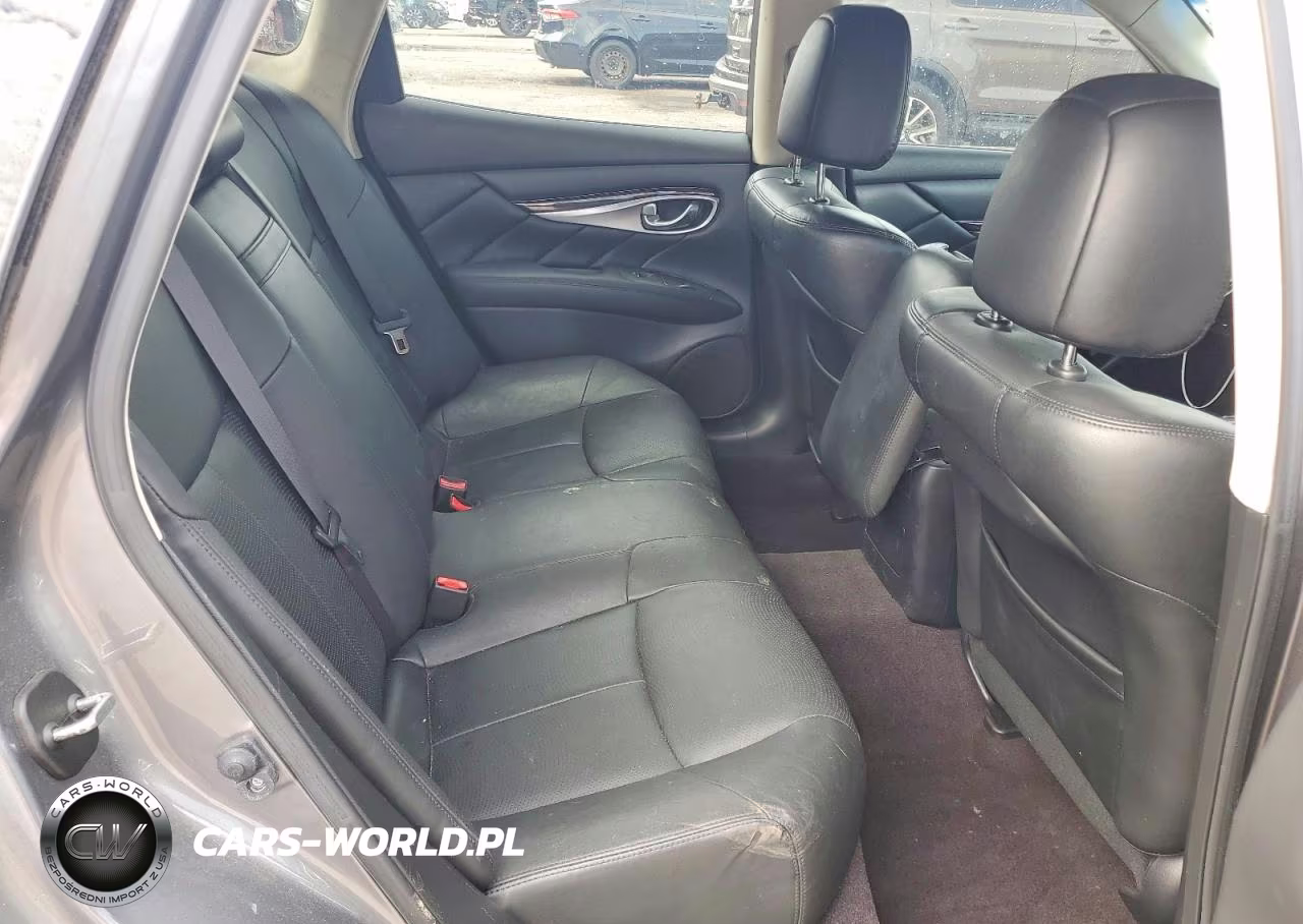 2019 Infiniti Q70 3.7 Luxe VIN:JN1BY1AP9KM505178 - 10