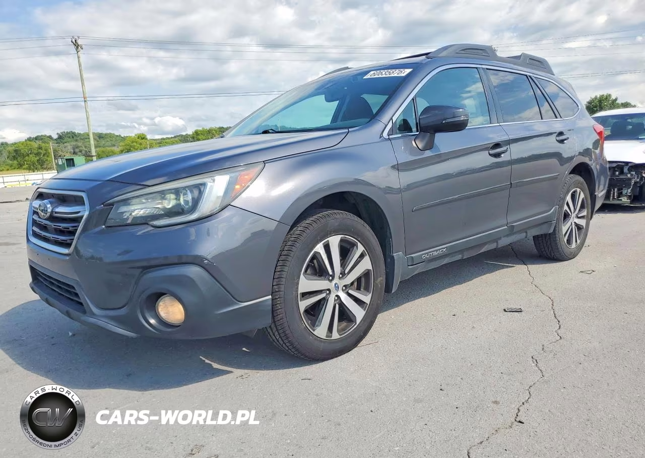 2018 Subaru Outback 3.6R Limited – zdjęcie 1 z 13