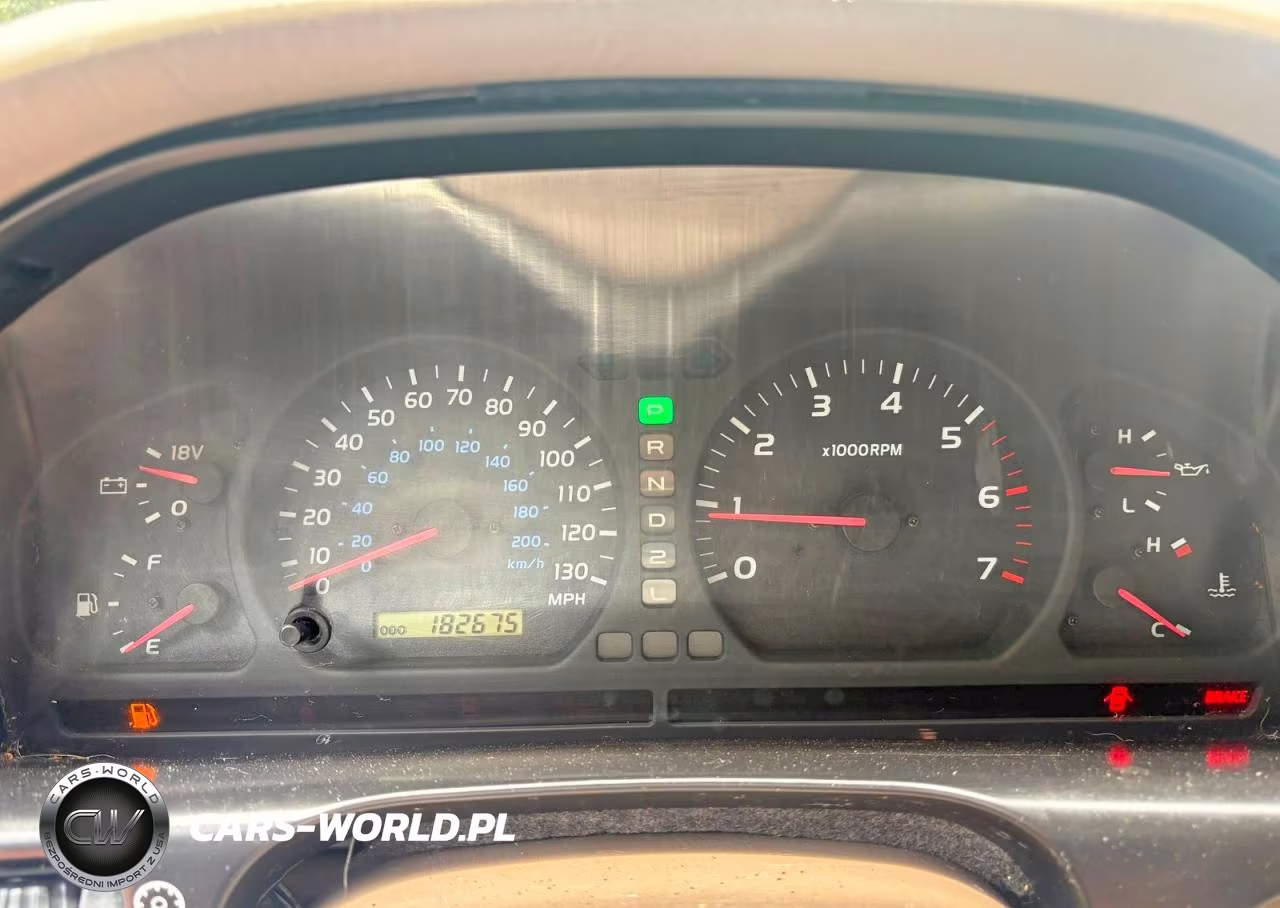 2000 Toyota Land Cruiser VIN:JT3HT05J0Y0095686 - 8