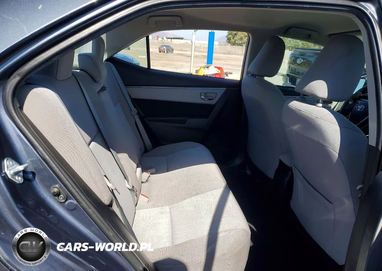 2016 Toyota Corolla Le Plus VIN:5YFBURHE4GP440711 - 10