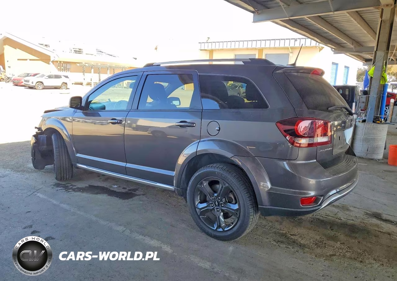 2020 Dodge Journey Crossroad VIN:3C4PDCGB4LT271243 - 2
