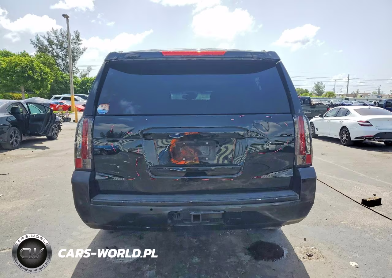 2019 Chevrolet Suburban C1500 Premier VIN:1GNSCJKC1KR306675 - 6