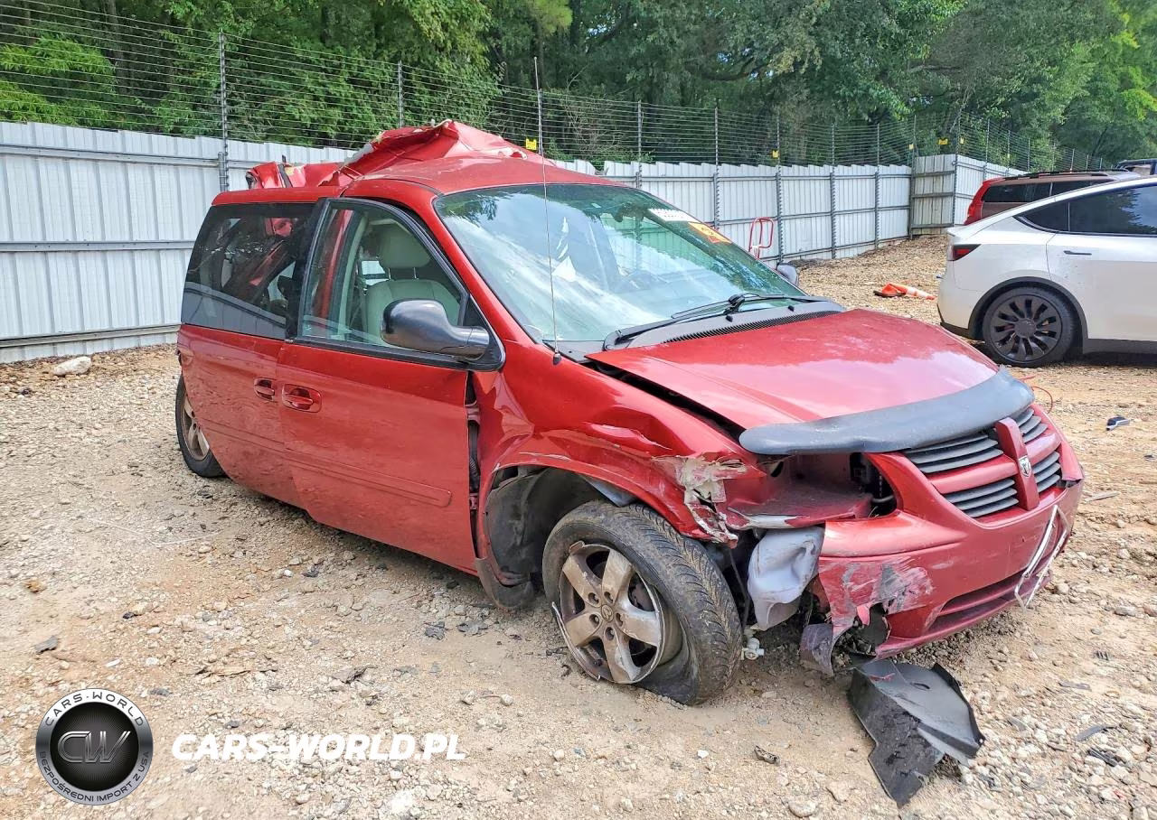 2005 Dodge Grand Caravan Sxt VIN:2D8GP44L05R503645 - 4