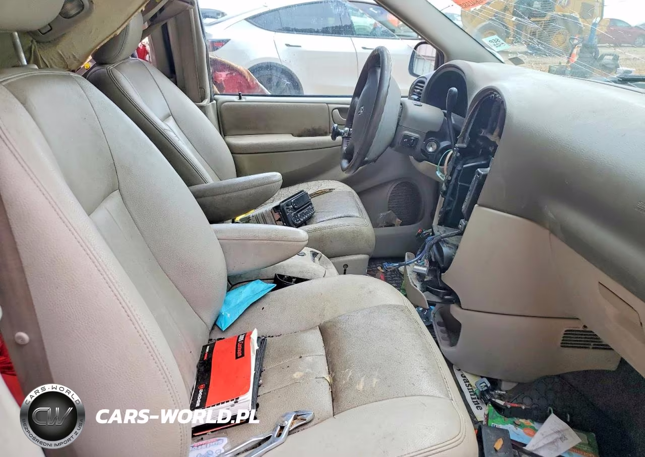 2005 Dodge Grand Caravan Sxt VIN:2D8GP44L05R503645 - 7