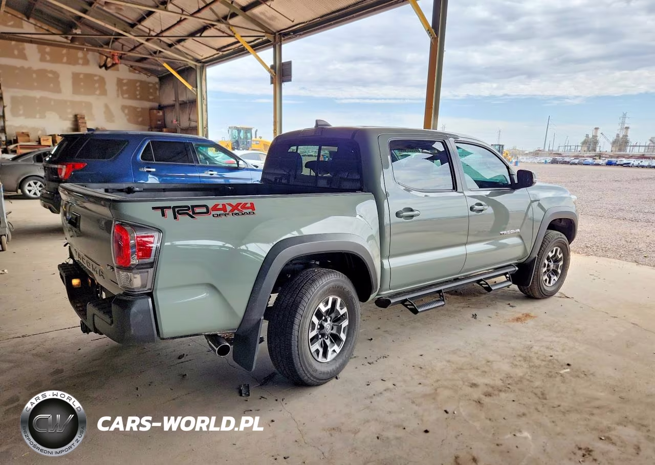 2023 Toyota Tacoma Trd Off-Road VIN:3TMCZ5AN7PM557375 - 3