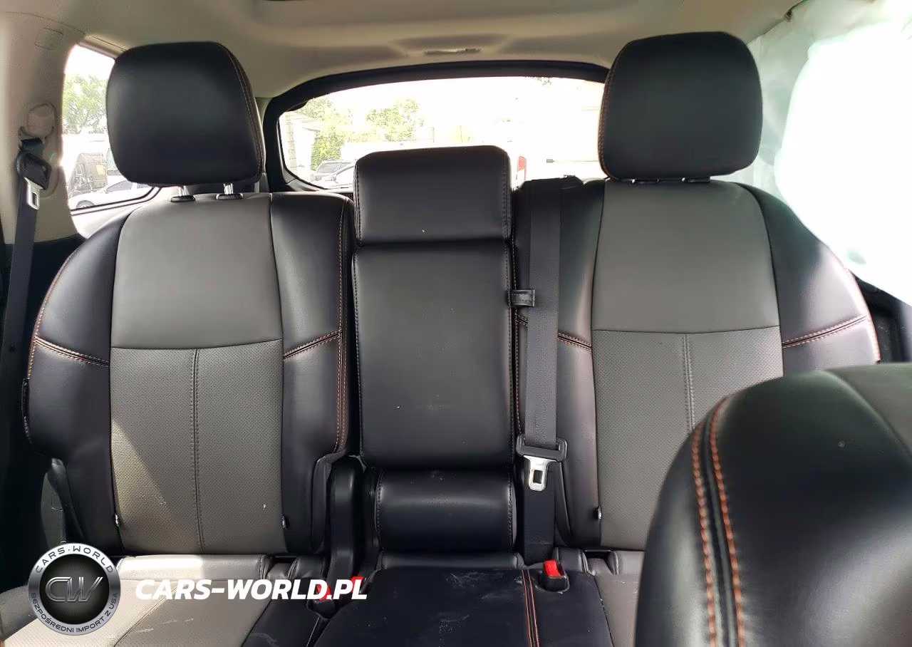 2020 Nissan Pathfinder Sl VIN:5N1DR2CM9LC623519 - 10