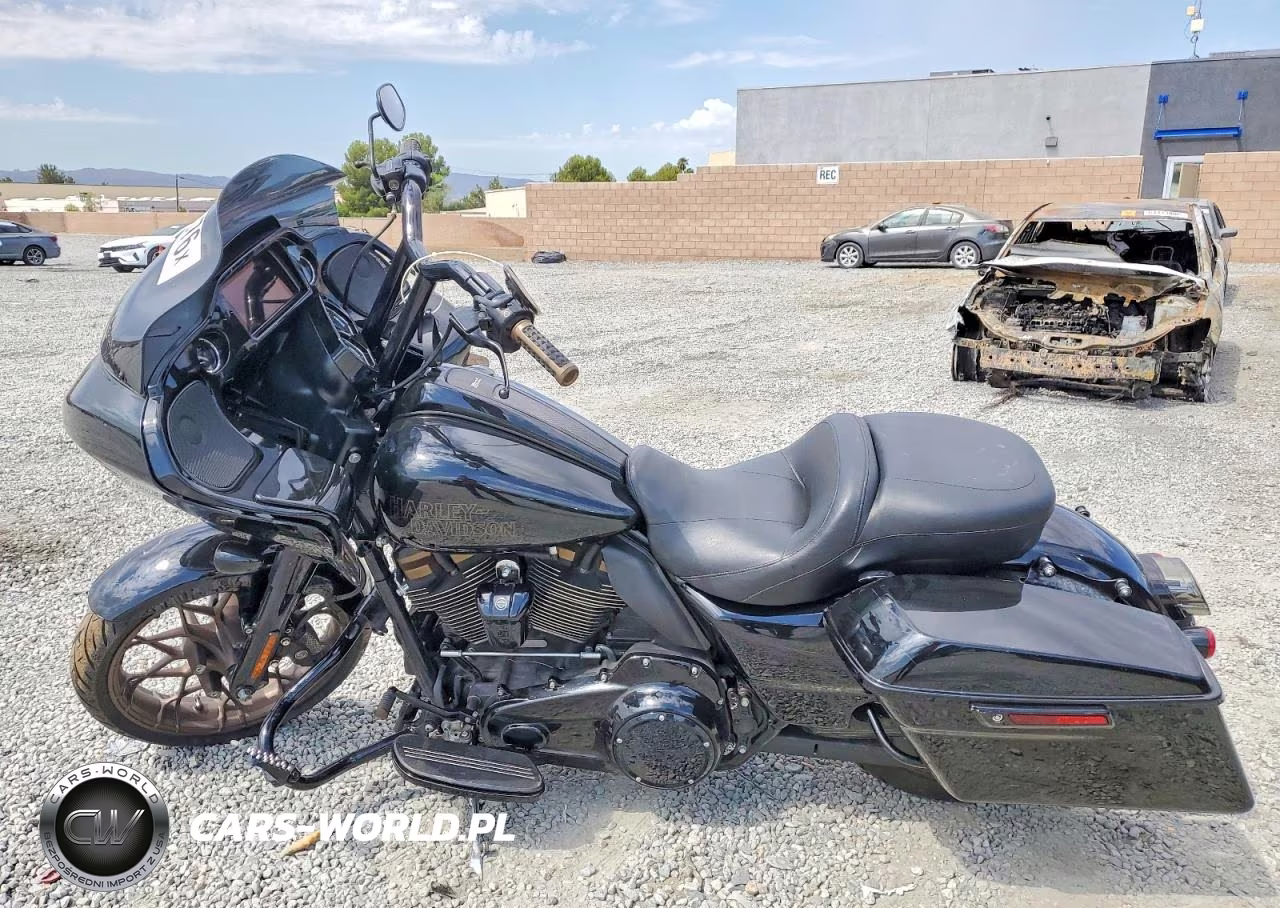 2022 Harley-Davidson Fltrxst VIN:1HD1ACL24NB666174 - 3