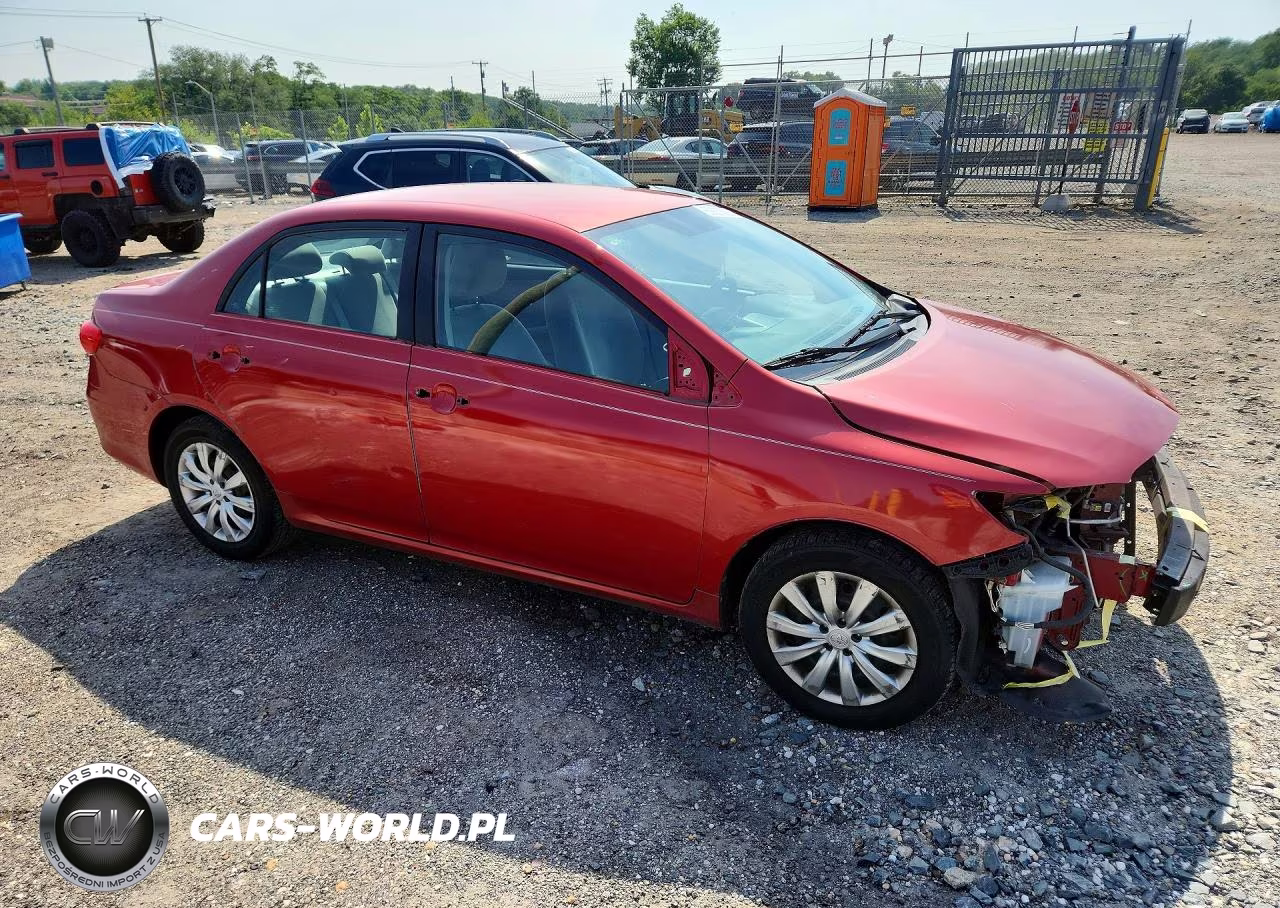 2013 Toyota Corolla Le VIN:2T1BU4EE3DC014270 - 4