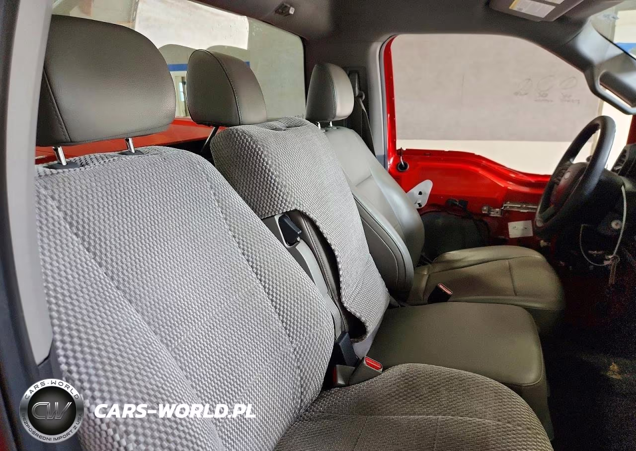 2017 Ford F150 VIN:1FTMF1C89HKD06203 - 10