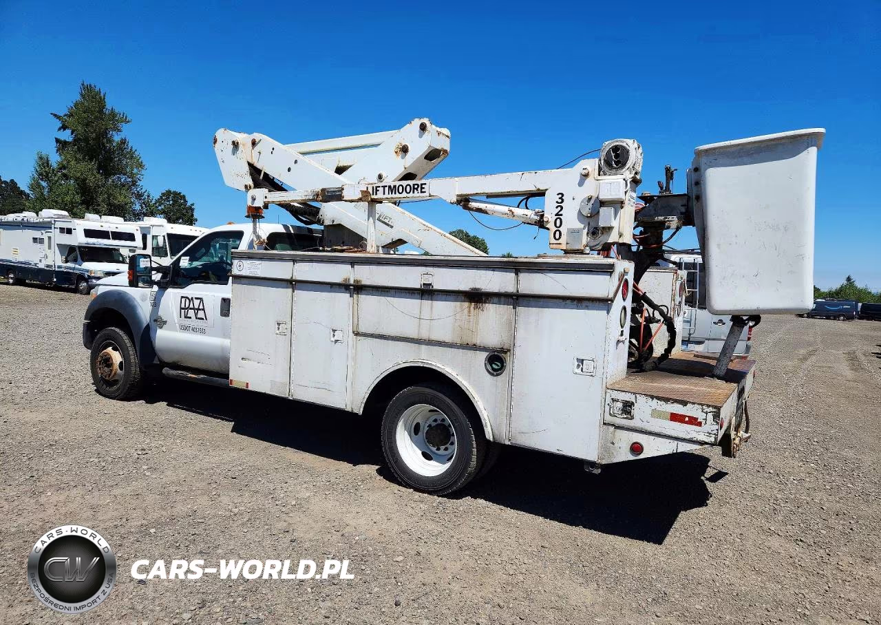2015 Ford F550 Super Duty VIN:1FDUF5GT5FED31788 - 2