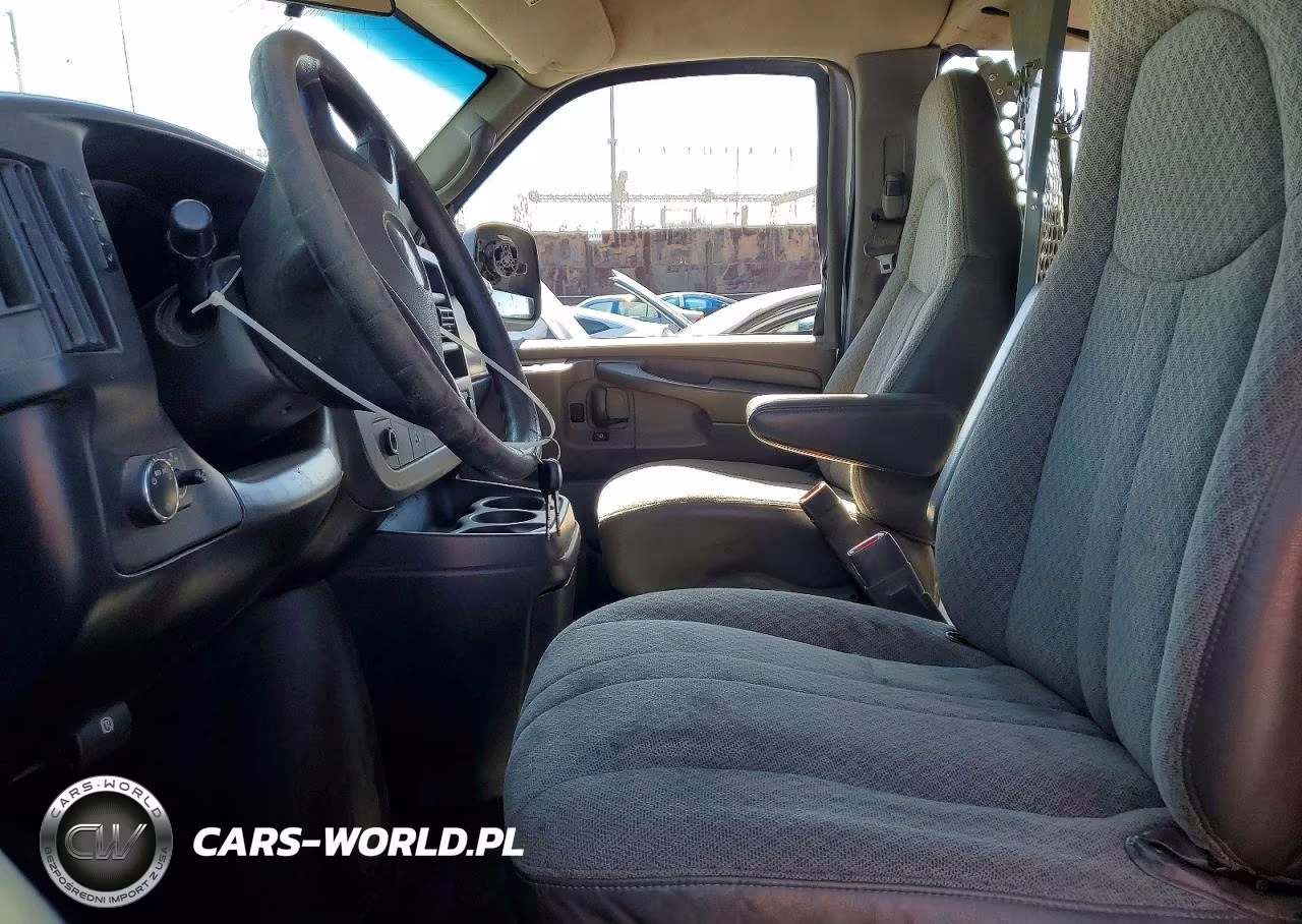 2009 Chevrolet Express G2500 VIN:1GCGG25C291136355 - 7