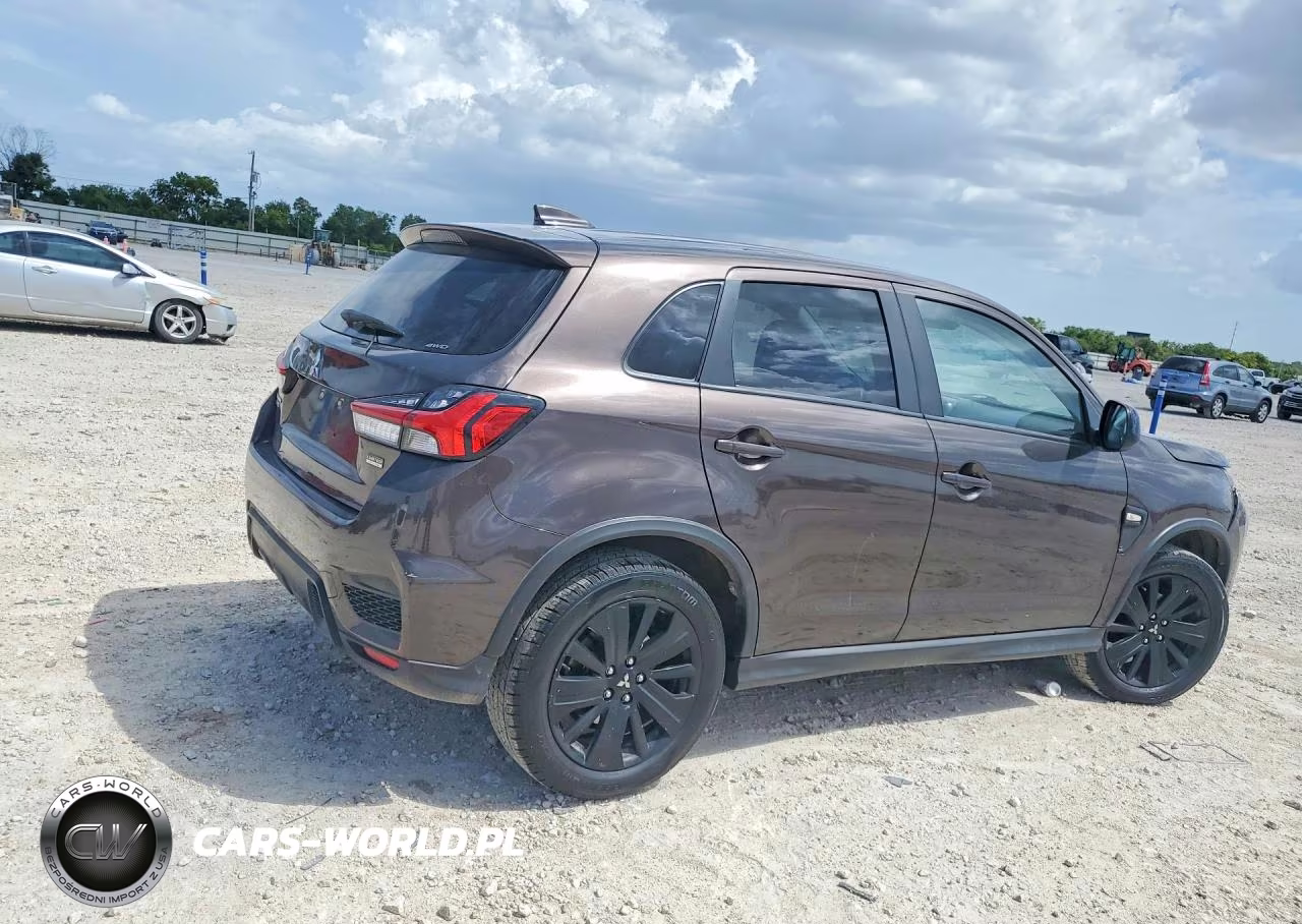2023 Mitsubishi Outlander Sport S-Se VIN:JA4ARUAU4PU011485 - 3
