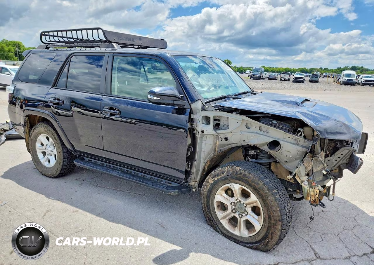 2020 Toyota 4Runner Venture Edition VIN:JTEBU5JR0L5826549 - 4