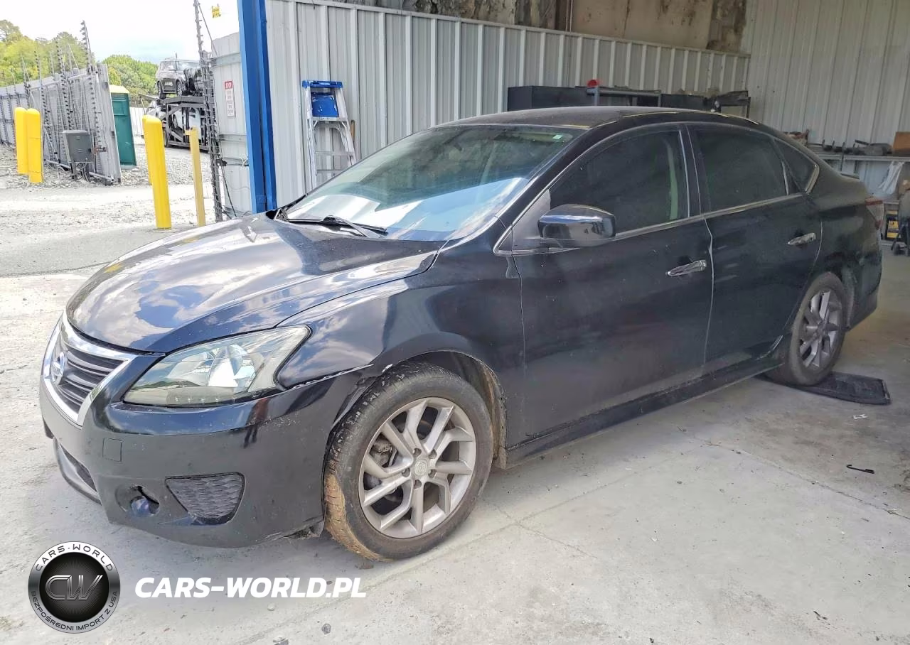 2013 Nissan Sentra S – zdjęcie 1 z 12