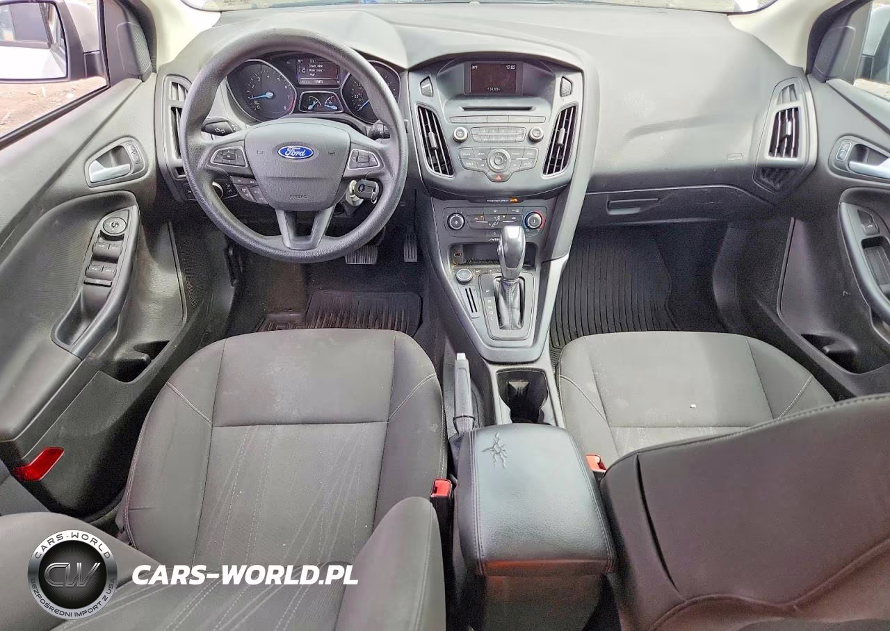 2016 Ford Focus Se VIN:1FADP3F21GL240423 - 8