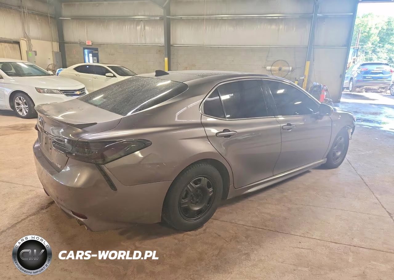 2018 Toyota Camry Xse V6 VIN:4T1BZ1HK7JU502648 - 3