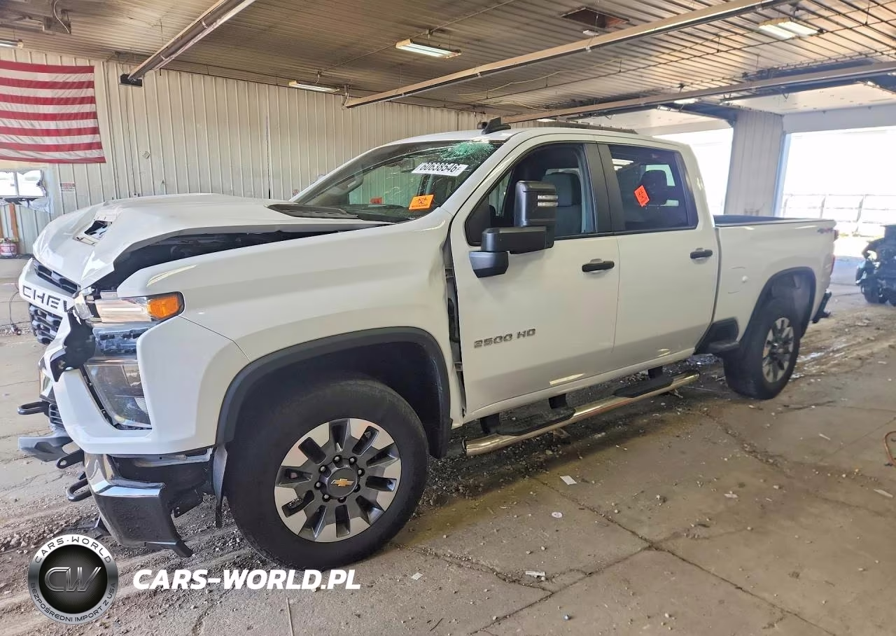 2022 Chevrolet Silverado K2500 Custom – zdjęcie 1 z 12