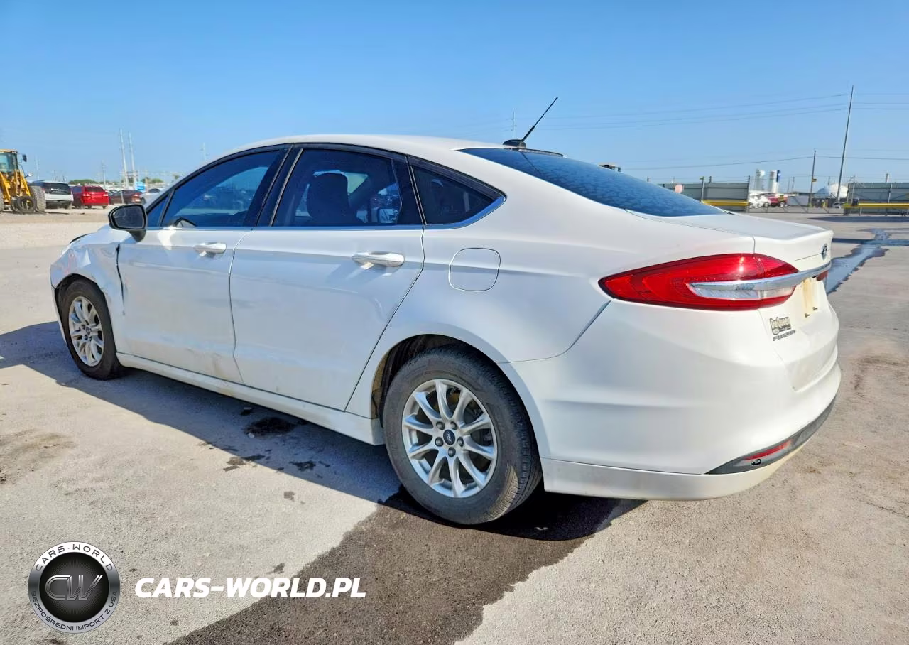 2018 Ford Fusion S VIN:3FA6P0G75JR203563 - 2