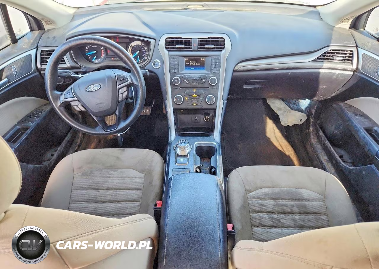 2018 Ford Fusion S VIN:3FA6P0G75JR203563 - 8