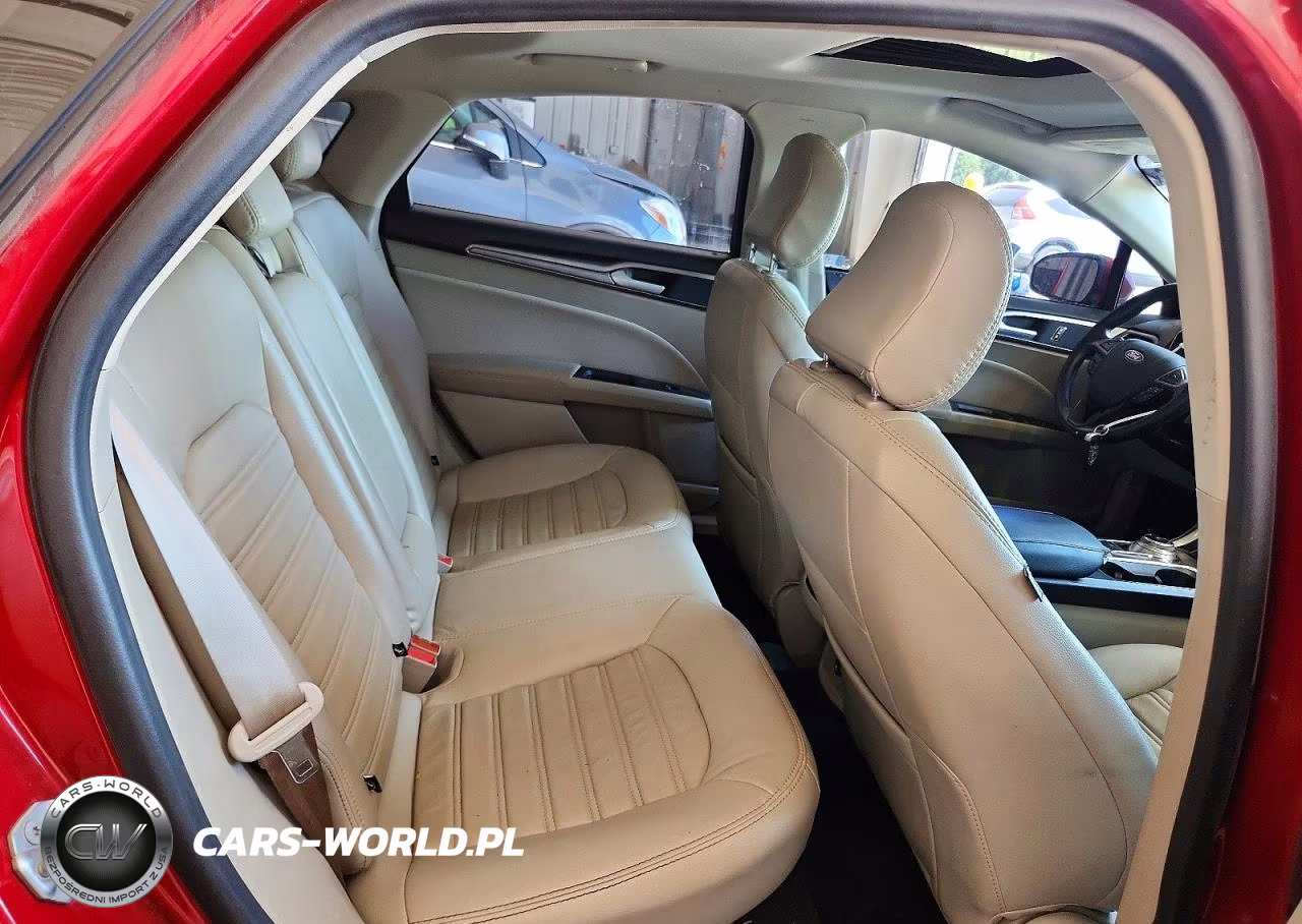2020 Ford Fusion Se VIN:3FA6P0HDXLR110173 - 10