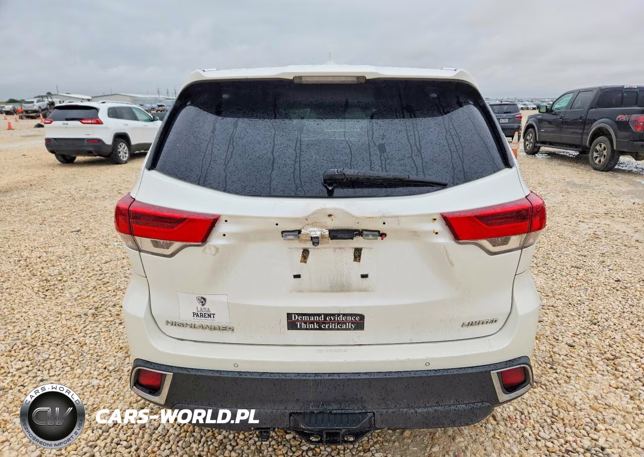2017 Toyota Highlander Limited Platinum VIN:5TDYZRFH1HS204230 - 6