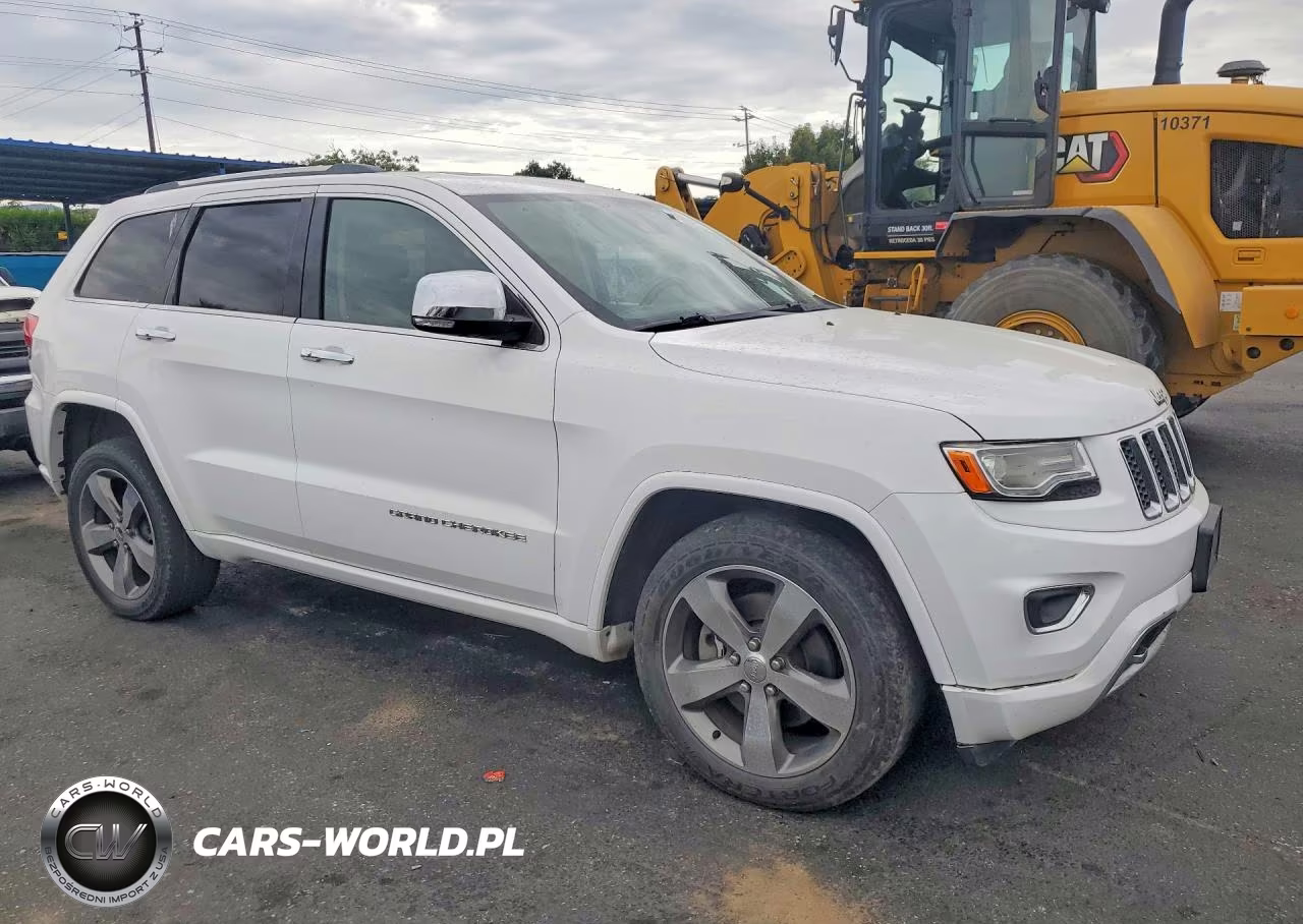 2015 Jeep Grand Cherokee Overland VIN:1C4RJFCM1FC749080 - 4