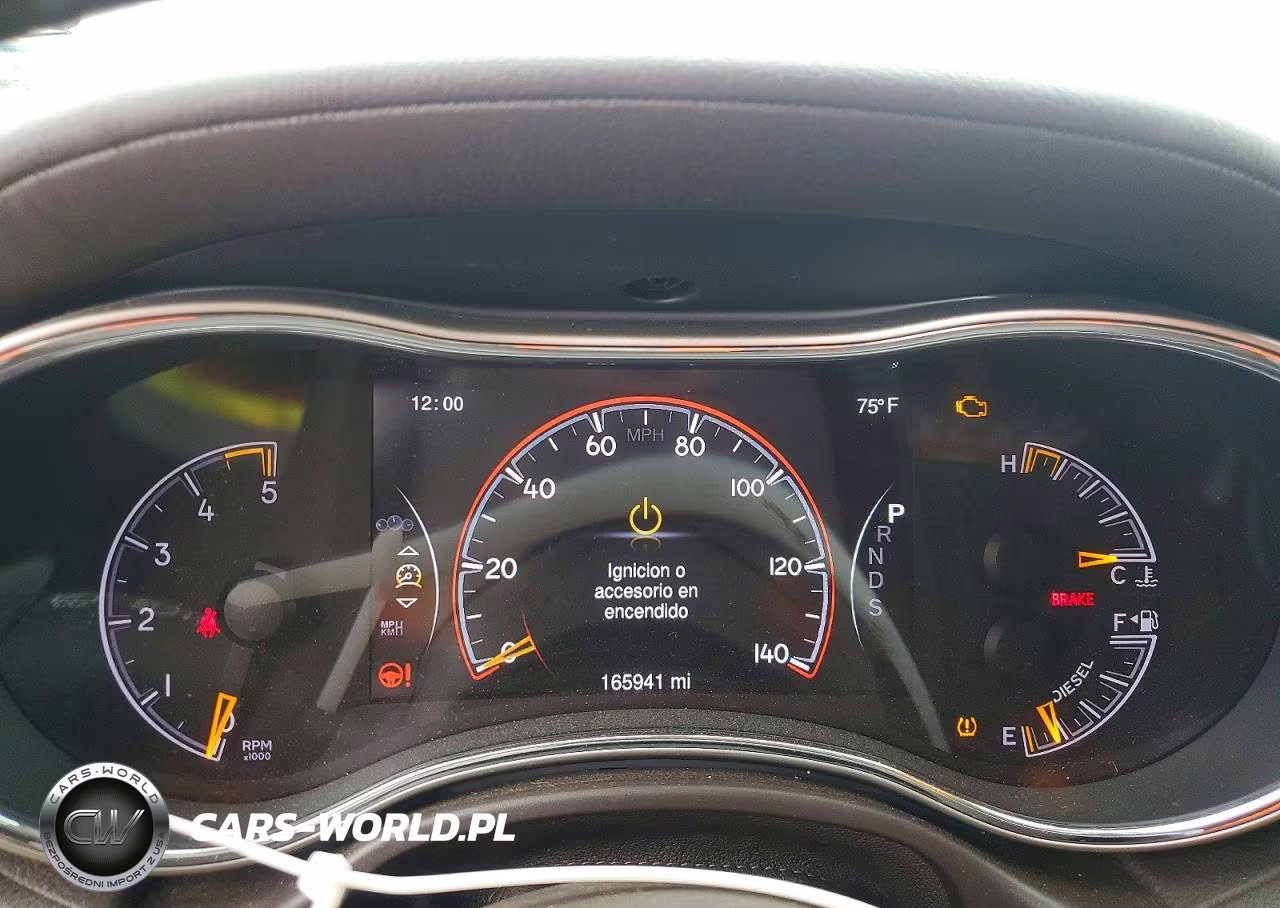 2015 Jeep Grand Cherokee Overland VIN:1C4RJFCM1FC749080 - 9