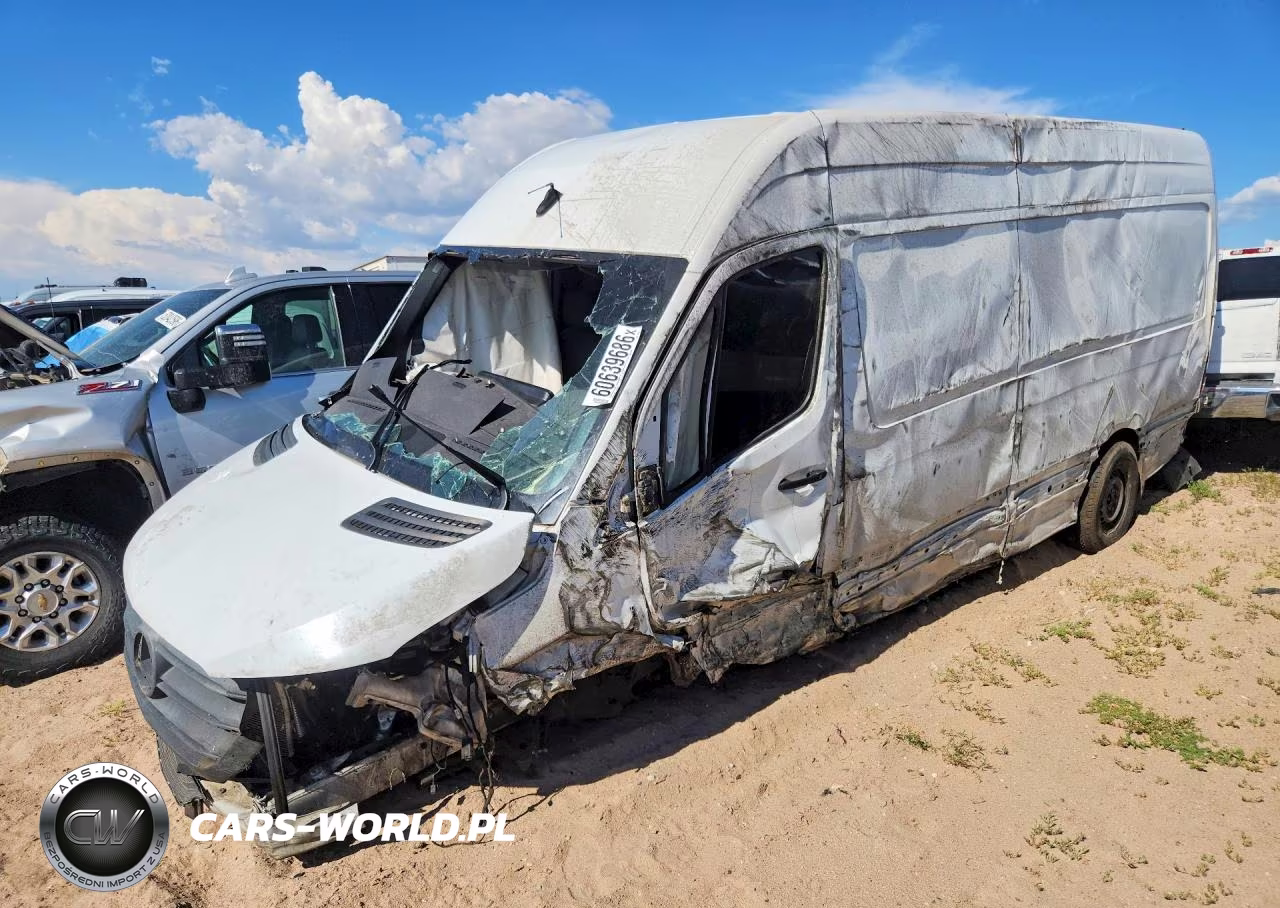 2022 Mercedes-Benz Sprinter 2500 Delivery Van – zdjęcie 1 z 13