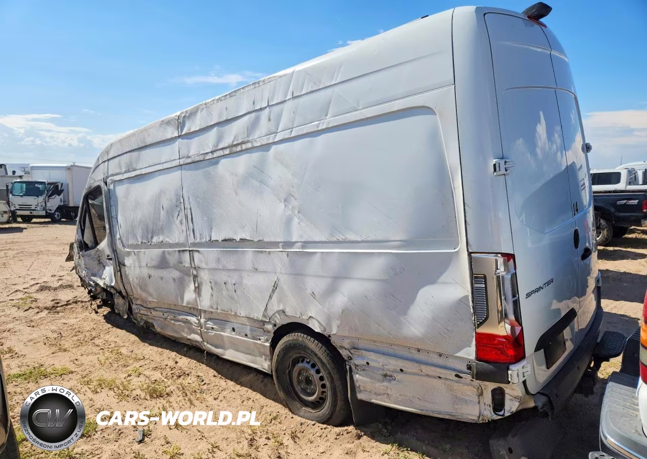 2022 Mercedes-Benz Sprinter 2500 Delivery Van VIN:W1Y4ECHY3NT116552 - 2