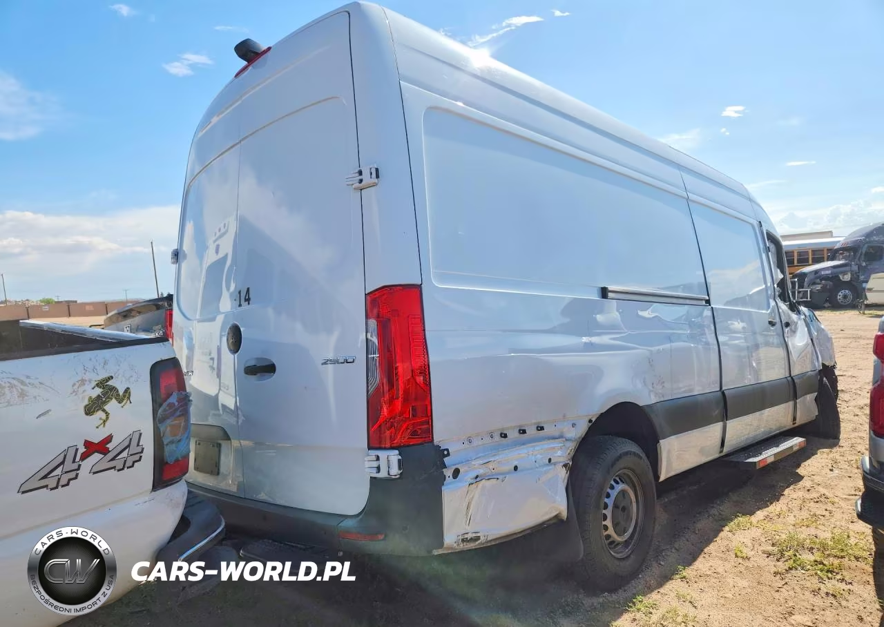 2022 Mercedes-Benz Sprinter 2500 Delivery Van VIN:W1Y4ECHY3NT116552 - 3