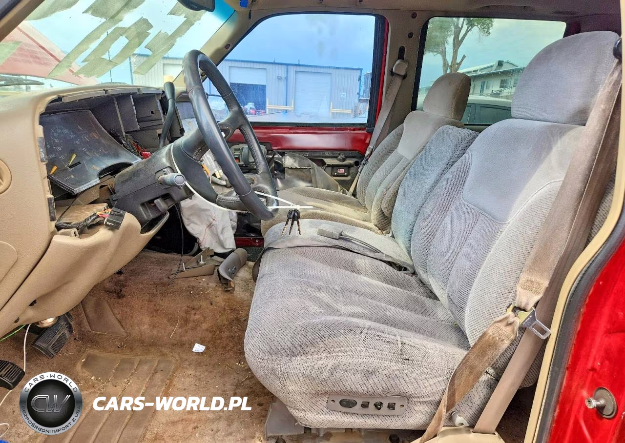 1997 Chevrolet Suburban K1500 VIN:3GNFK16R2VG123003 - 7