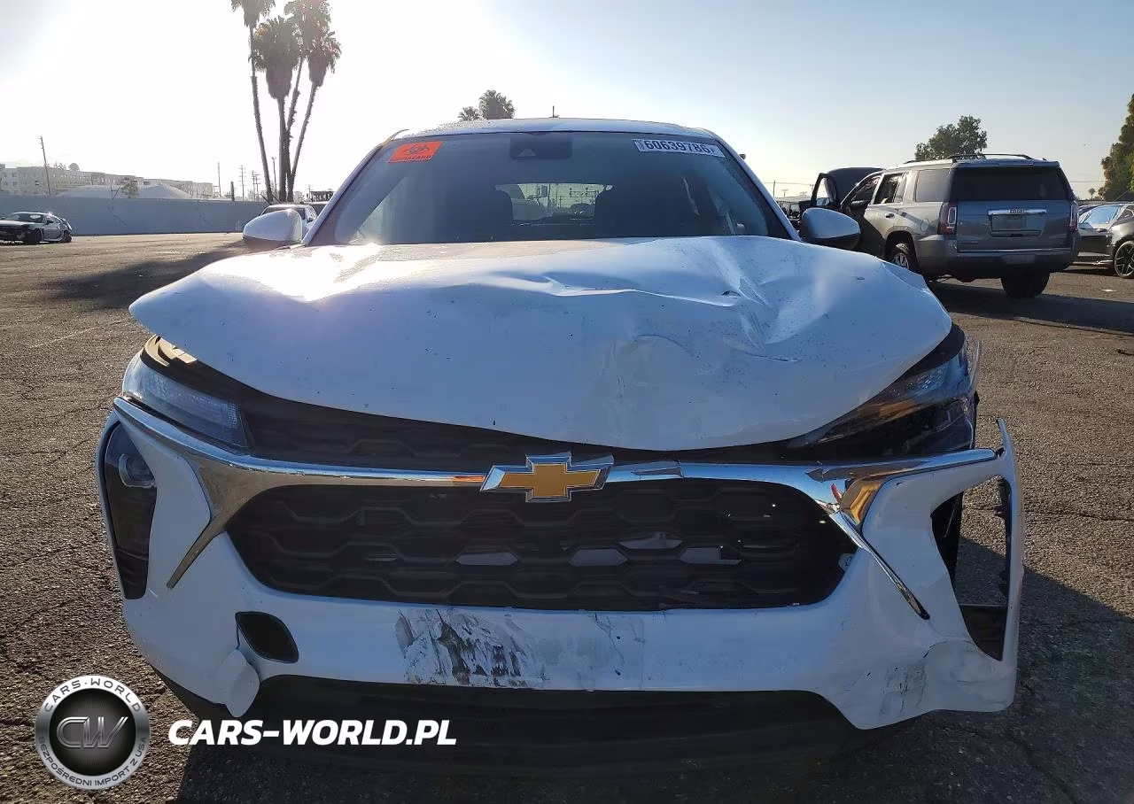 2024 Chevrolet Trax Ls VIN:KL77LFE2XRC021384 - 5