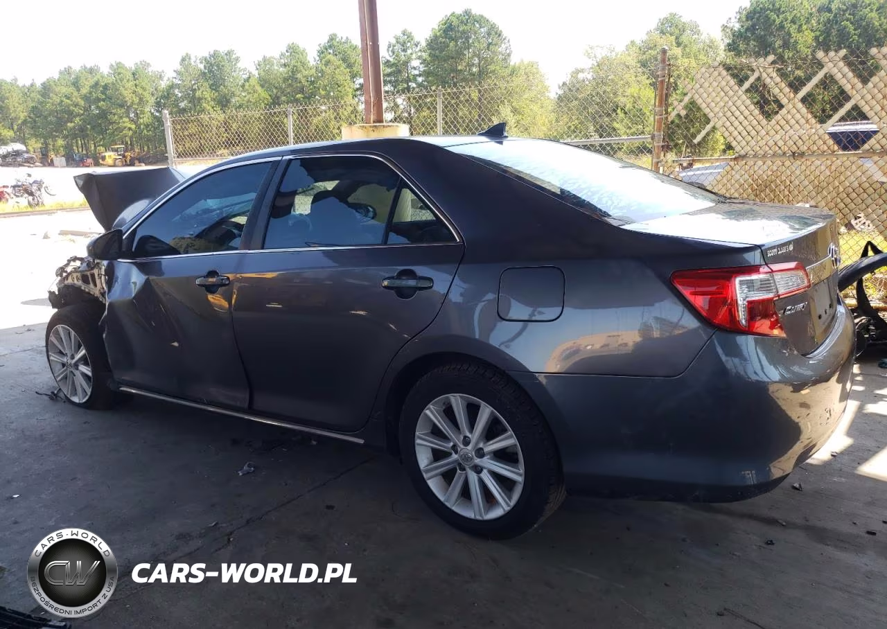 2013 Toyota Camry Hybrid VIN:4T1BD1FK9DU082140 - 2