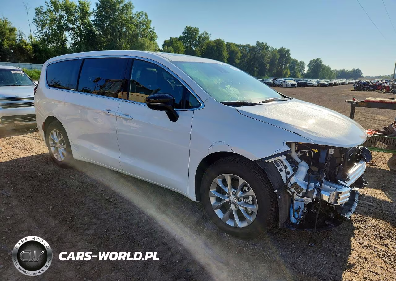 2026 Chrysler Pacifica Limited VIN:2C4RC1GG5TR207047 - 4