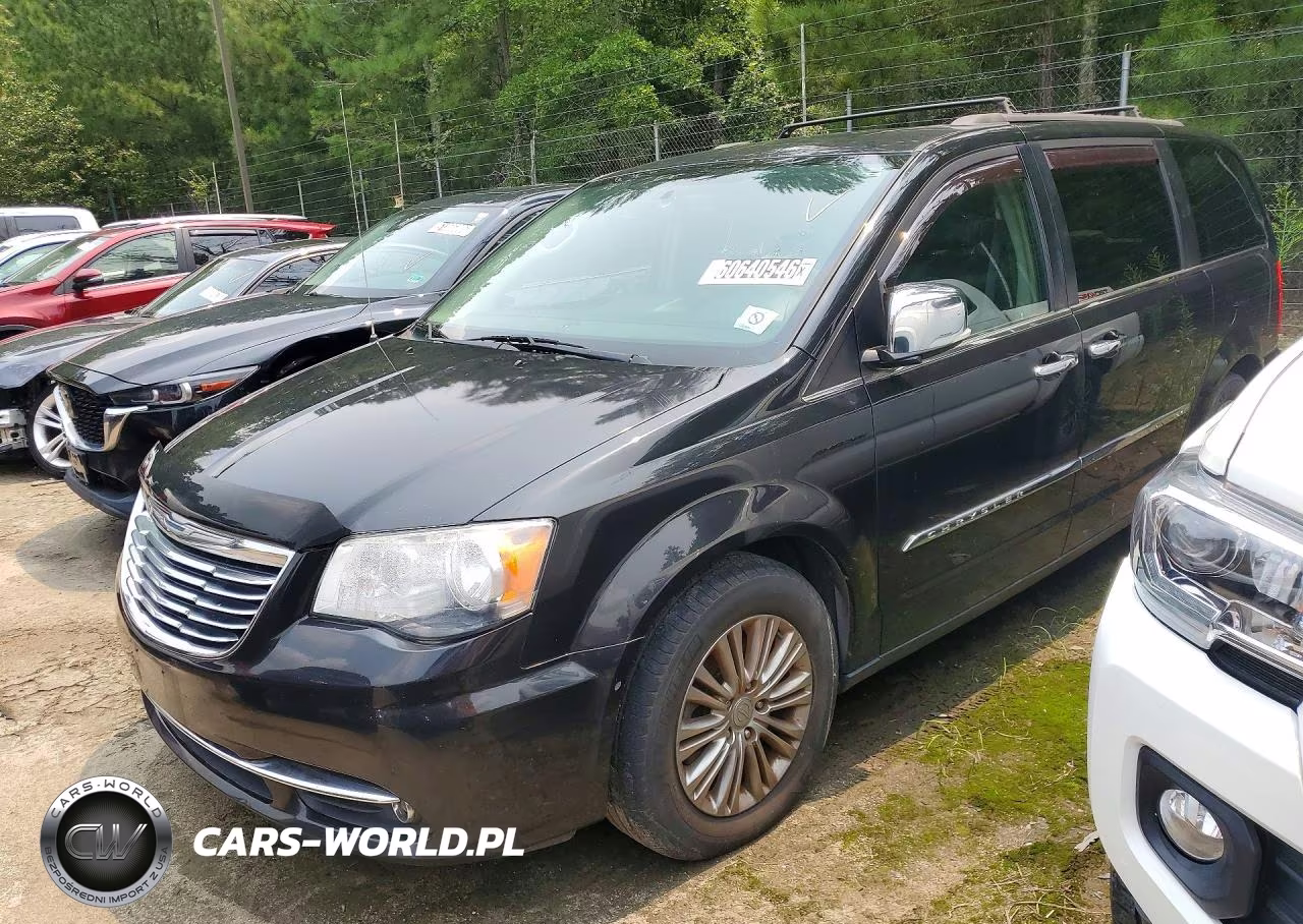 2016 Chrysler Town & Country Touring L VIN:2C4RC1CG5GR158556 - 1