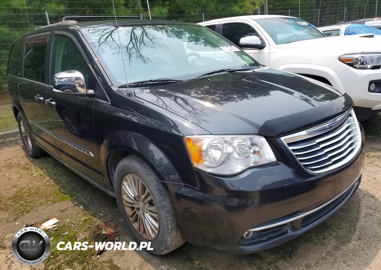 2016 Chrysler Town & Country Touring L VIN:2C4RC1CG5GR158556 - 4