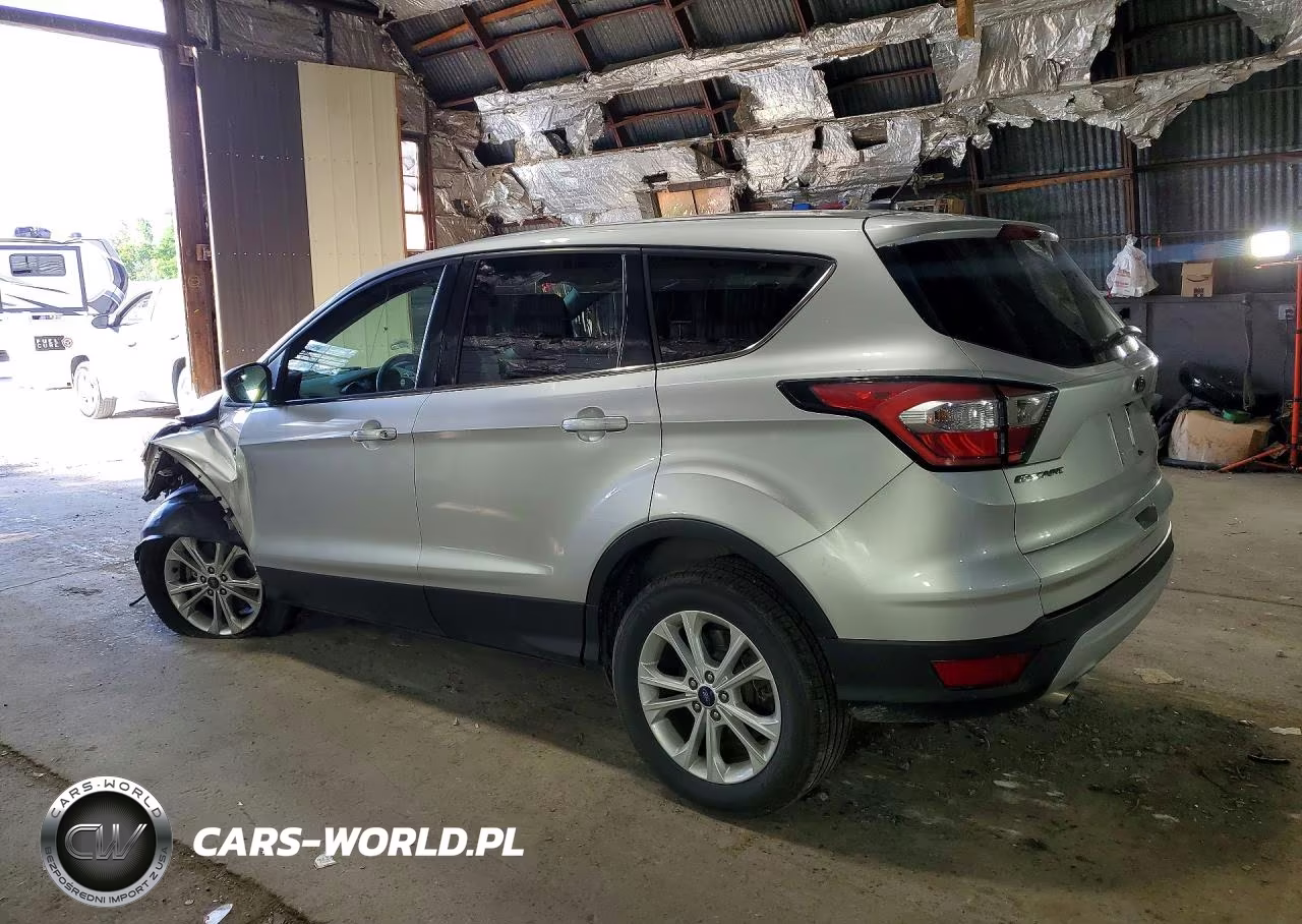 2017 Ford Escape Se VIN:1FMCU9GD6HUC41558 - 2