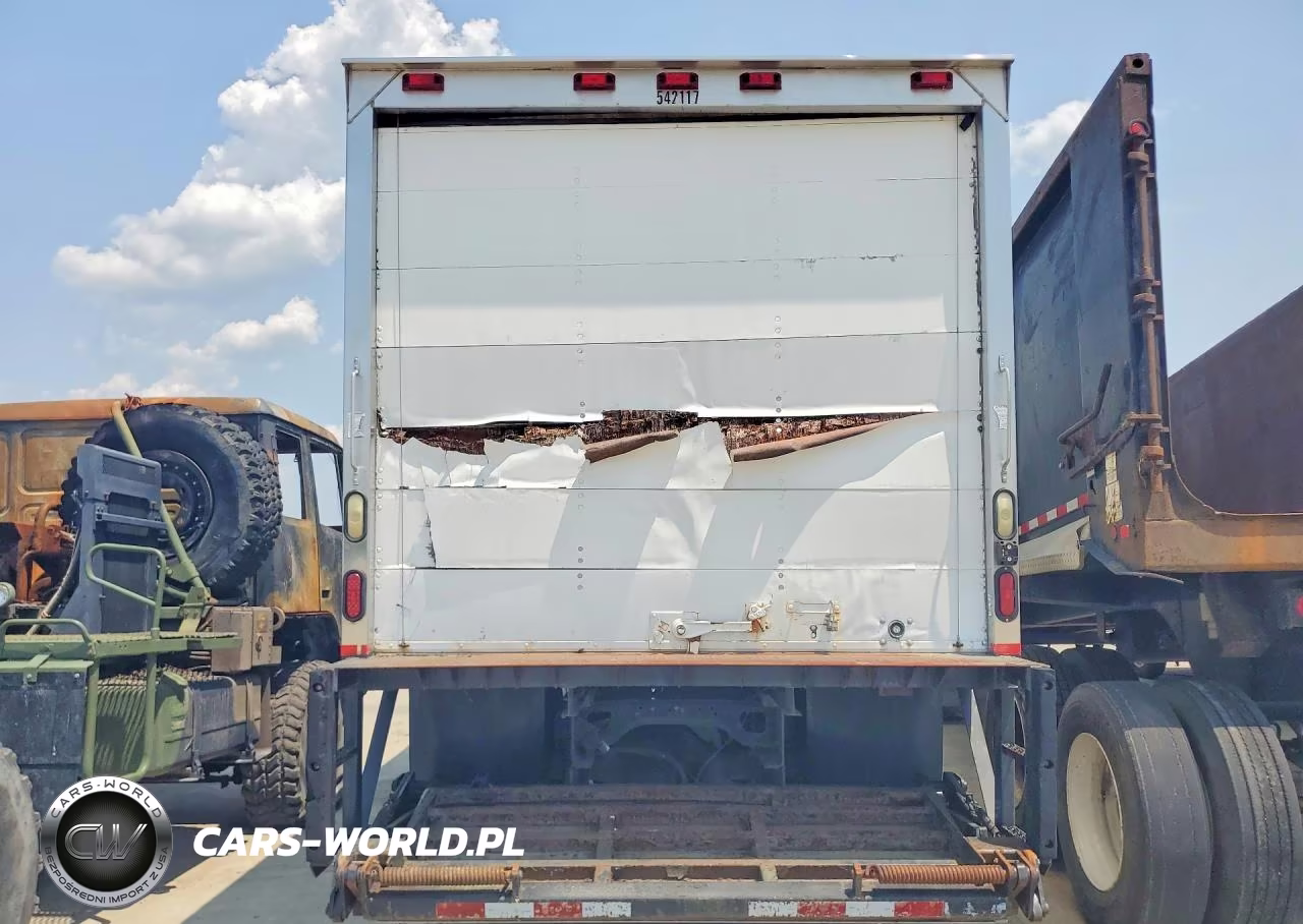 2007 Freightliner Business Class M2 Box Truck VIN:1FVACWDC47HY79327 - 6