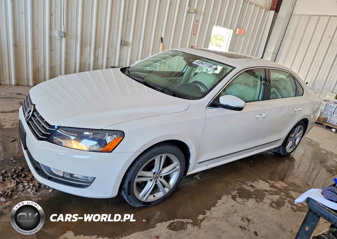 2015 Volkswagen Passat Sel – zdjęcie 1 z 12