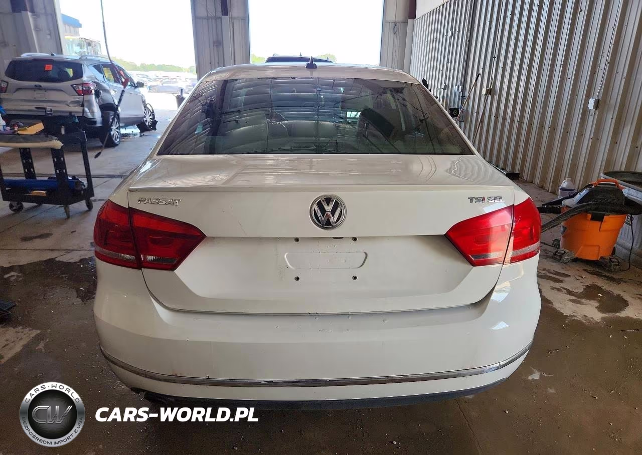 2015 Volkswagen Passat Sel VIN:1VWCT7A35FC037815 - 6