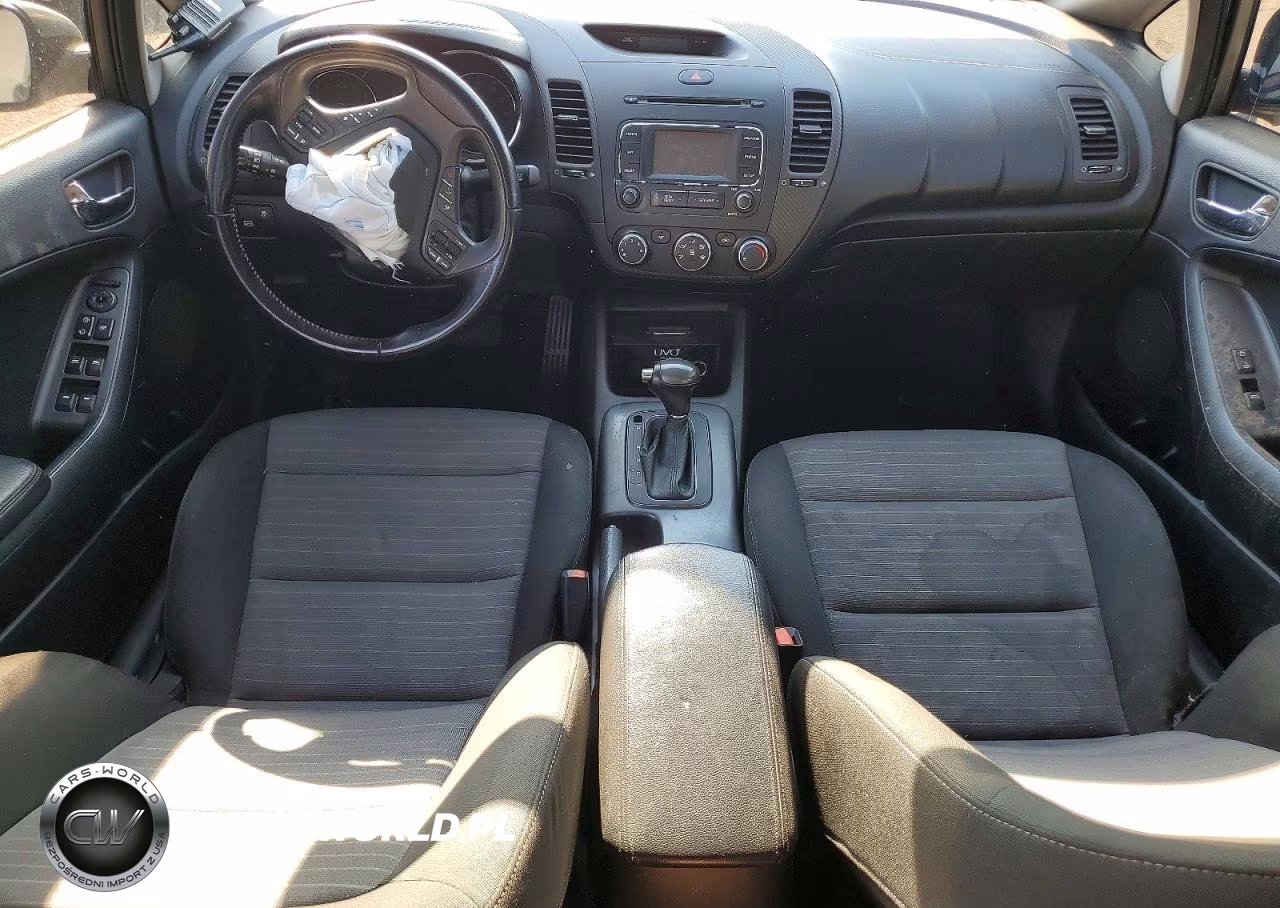 KIA FORTE VIN:KNAFX4A88F5347604 - 8