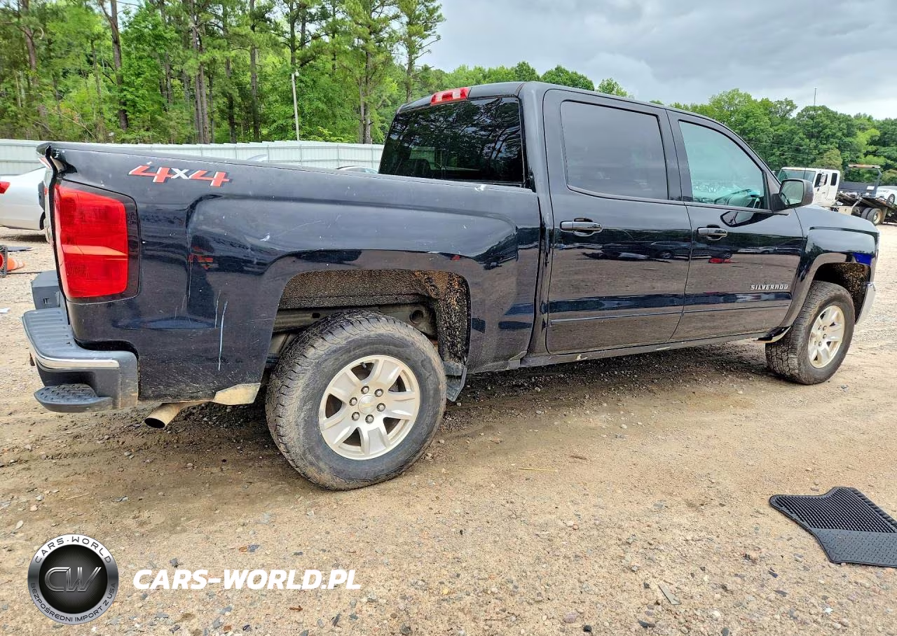 2018 Chevrolet Silverado K1500 Lt VIN:3GCUKREC1JG181707 - 3